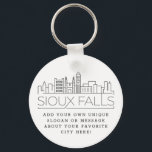 Sioux Falls Stylized Skyline | Anpassningsbar Slog Nyckelring<br><div class="desc">En unik nyckelring som representerar den vackra staden Sioux Falls,  South Dakota. Den här nyckelkedjan har en stiliserad illustration av stadens unika skylt med namn under. Under staden är namn en plats för din unika slogan eller påstående om din favoritstad.</div>