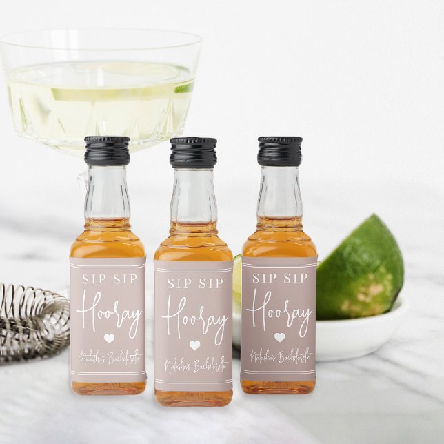 Sip Sip Hooray Bachelorette Party Favor Spritflaskor Etikett (Skapare uppladdad)
