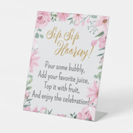 Sip Sip Hooray Kärlek är i Bloom Pedestal Sign