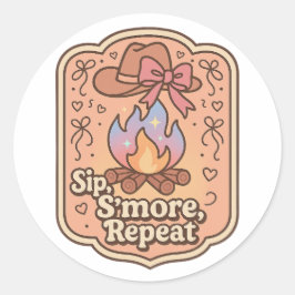 Sip, S'more, Repeat - Retro Camp Badge Runt Klistermärke