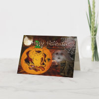 Siren spökade att snida för Halloween pumpa