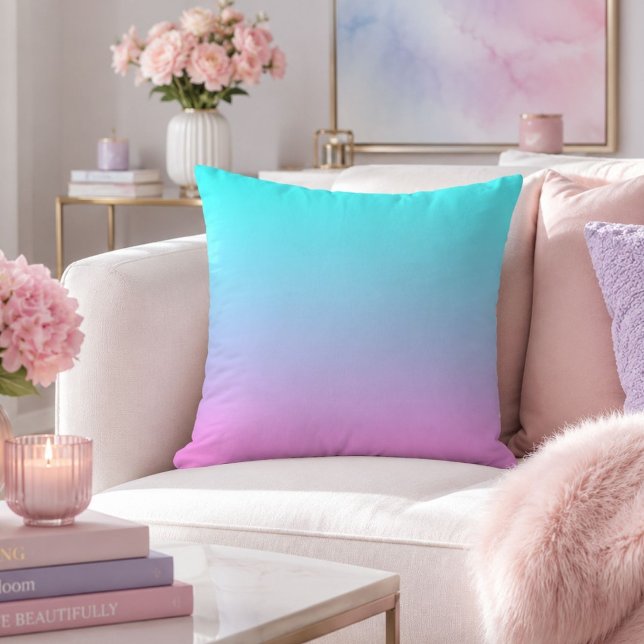 Sirenfärger gradient lila rosa akvatisk ombre kudde (Mermaid colors gradient purple pink aqua ombre outdoor pillow)