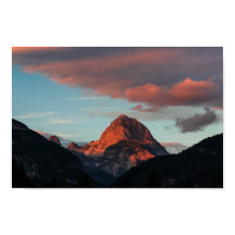 Sista ljuset i sol på berget Mangart, Slovenien