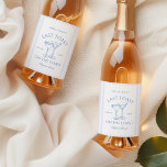 Sista popup på Kusten Beach Blue Bachelorette Vinetikett<br><div class="desc">Den här designen har trendig fet text,  bräckliga kustvibes med hand plockade-cocktails.</div>