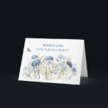 Sister i Lag Birthday Dusty Blue Wildblommor Kort<br><div class="desc">Den charmerande illustrationen av dammiga blå vilda blommor, med deras känsliga petaler och vismliknande stammar, är en tankeväckande hyllning till den unika andan och charmen hos syster-in-Law. Den mjuka, drömmande färg och mjuka designen väcker en känsla av värme och kärlek, skapar detta kort som ett perfekt för att uttrycka er...</div>