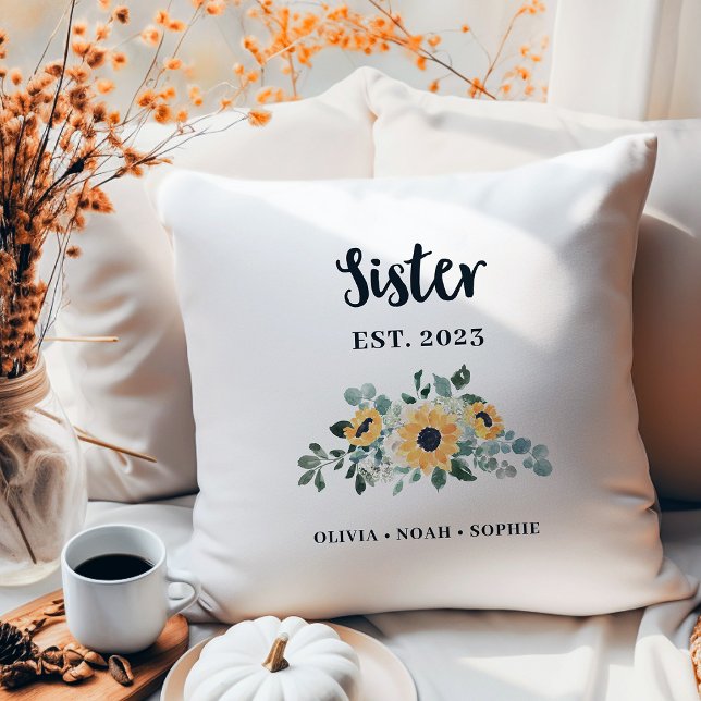 Sister | Söt Rustic Solros och Namn Kudde (A pretty, rustic keepsake pillow with sunflowers for your sister)