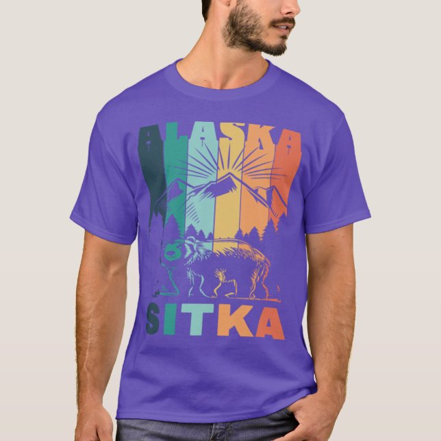 Sitka Alaska Mountain View T Shirt (Framsida)