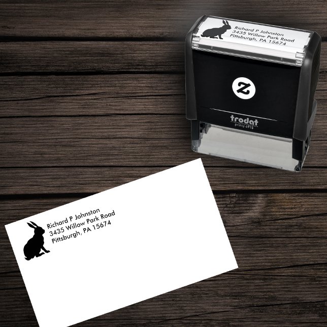 Sitta Black Rabbit Side Profile Tall Öron Självfärgande Stämpel (Silhouette of sitting rabbit on self inking returnn address stamp.)