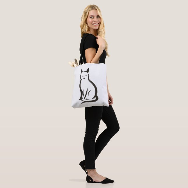 Sitta Cat - minimalistisk Bläck Silhouette på Tygkasse (På modell)