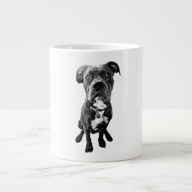 Sitting Dog Portrait Mug – Realistic Black & White Jumbo Mugg (Framsidan)
