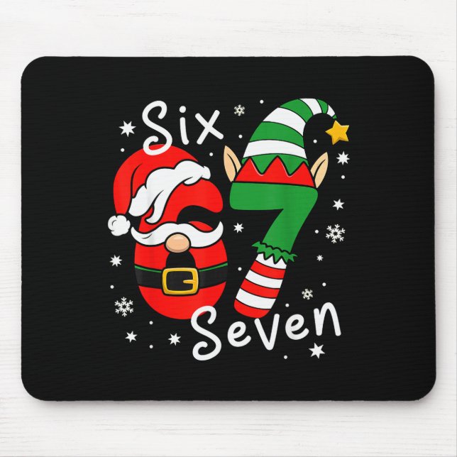 Six Seven 67 Meme 6 7 Elf Santa Jul Pyjamas  Musmatta (Framsidan)