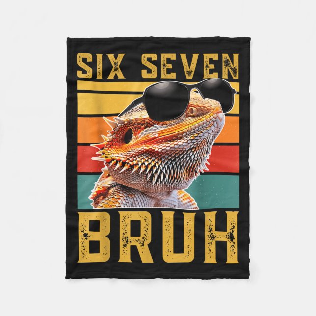 Six Seven 6 7 67 Meme Funny Bearded Dragon Design  Fleecefilt (Framsidan)