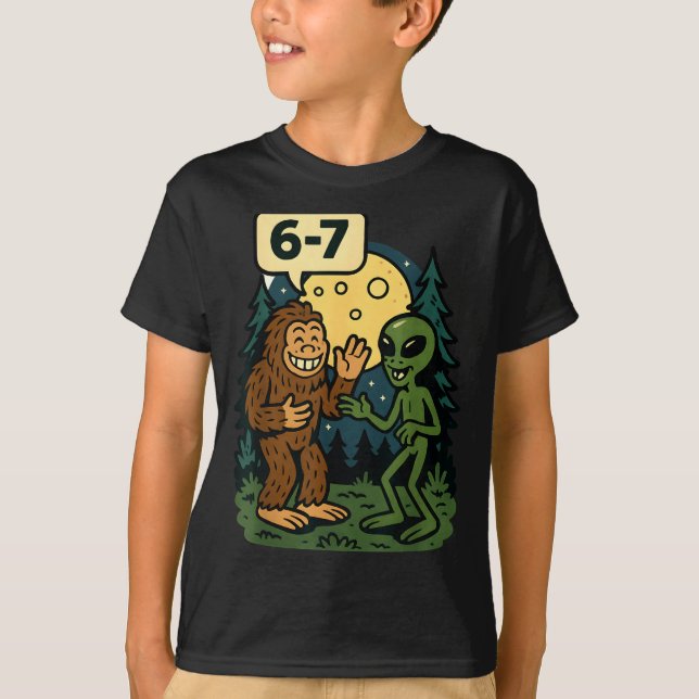 Six Seven Funny Bigfoot And Alien 67 Viral Meme Sa T Shirt (Framsida)