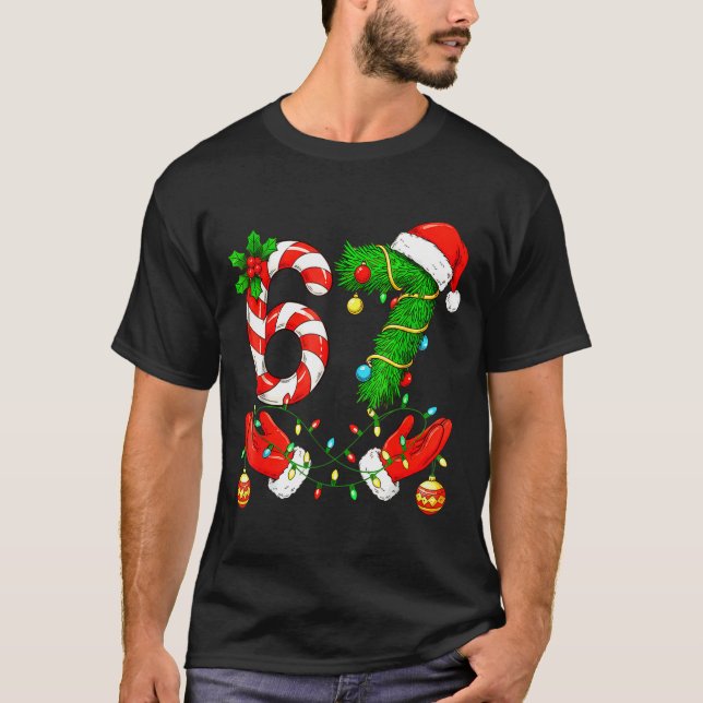 Six Seven Meme Christmas 67 Santa Funny Christmas  T Shirt (Framsida)
