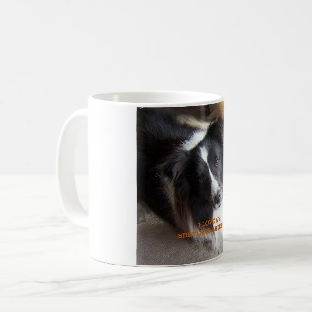 Sjaltfågel (svart) och vit kärlek (pic) kaffemugg (Framsida vänster)