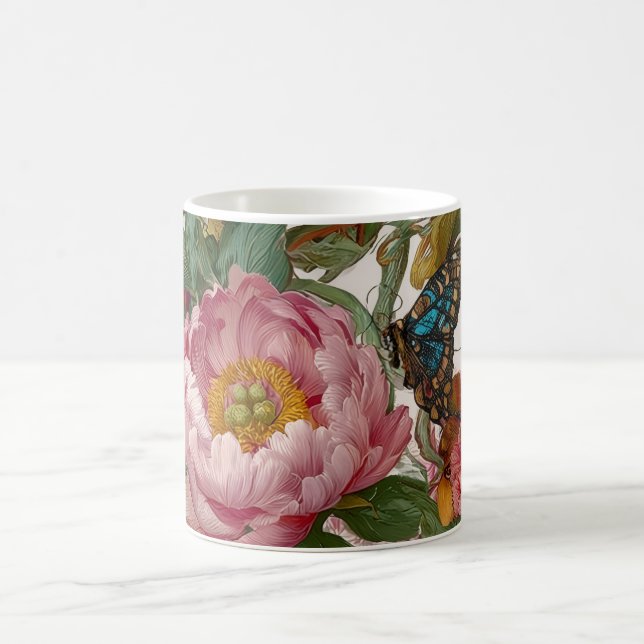 Självsäker fet blomdesign Fjäril och peonior Kaffemugg (Center)