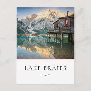 Sjö Braies i Dolomiterna i Italien Vykort