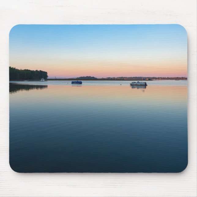 sjö chamled sunrise in saint albans Bay Musmatta (Framsidan)