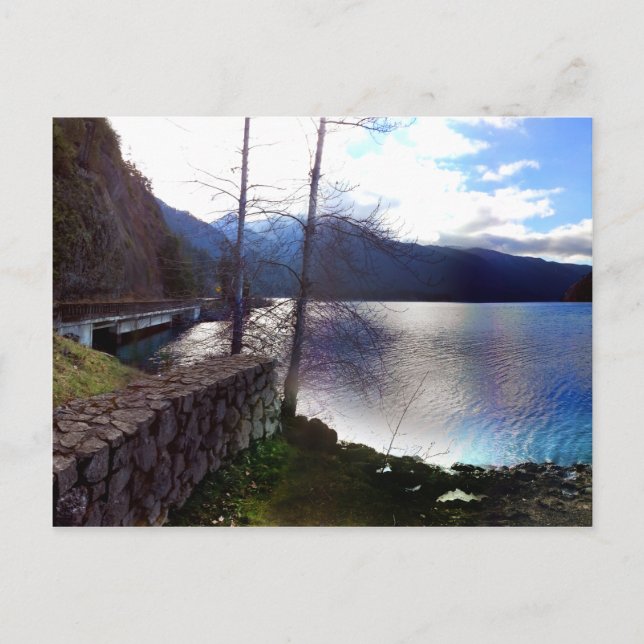 Sjö Crescent off U.S. Route 101 Vykort (Framsida)