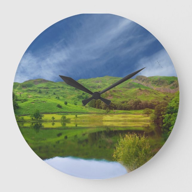 Sjö distriktsbild för Round Wall Clock Stor Klocka (Framsida)