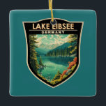 Sjö Eibsee Tyskland Travel Art Vintage Julgransprydnad Keramik<br><div class="desc">Konstruktion av vektorkonst i sjö Eibsee. Det ligger i norra Zugspitze,  Tysklanda berget.</div>