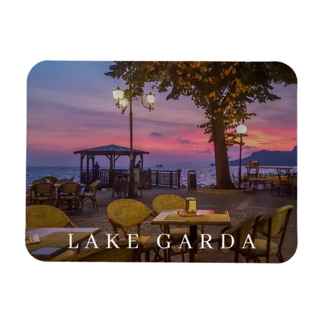 Sjö Garda vid skymning av kylmagnet Magnet (Horisontell)
