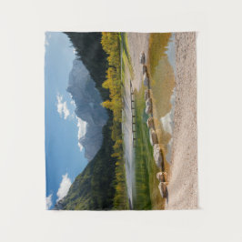 Sjö Jasna i de slovenska Alpernorna i fall