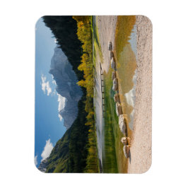 Sjö Jasna i de slovenska Alpernorna i fall Magnet