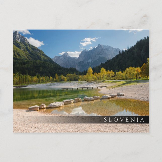 Sjö Jasna i fallande slovenska Alpernor Vykort (Framsida)