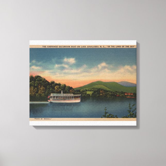 Sjö Junaluska, NC - View Cherokee Boat Canvastryck (Framsida)