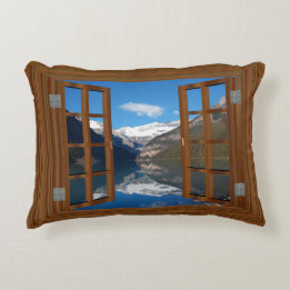 Sjö Louise Mountain Reflection Sjö Faux Window Prydnadskudde