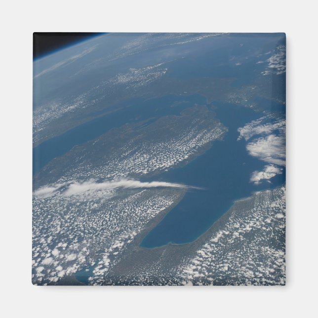 Sjö Michigan, Sjö och Michigan. Magnet (Framsidan)