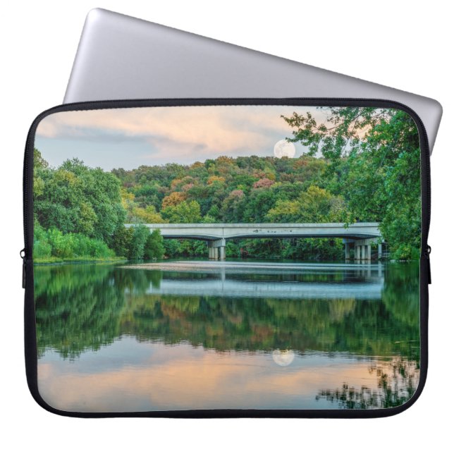Sjö Springfield Evening Tranquibility Laptop Fodral (Framsidan)