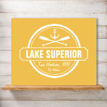 Sjö Superior, anpassningsbar City, namn, ansar, pa Poster<br><div class="desc">Den här utformningen av det överlägsna nautiska ankaret i Sjö är personlig med ditt favoritområde Minnesota, Wisconsin, Michigan eller Ontario lakeside city eller -område (t.ex. Duluth, Beaver Bay, Lutsen, Grand Marais, Two Harbors, Bayfield, Madeline Island, Baileys Harbour, Egg Harbour, Sturgeon Bay, Marquette, Munising, Munising, Munising, Munising, Big Bay, Big Bay,...</div>
