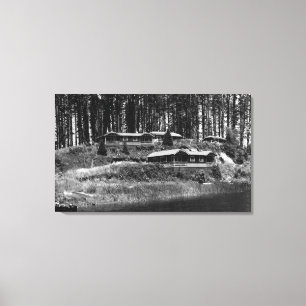 Sjö Tahkenitch tar hand om kabiner på Oregon Kuste Canvastryck