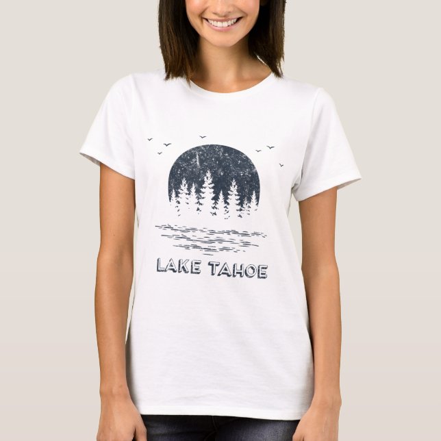 Sjö Tahoe Träd Måne-familjens vaccinationsutdoorsy T Shirt (Framsida)