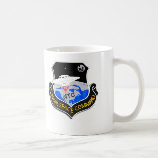 Sjö- utrymme befaller kaffemugg