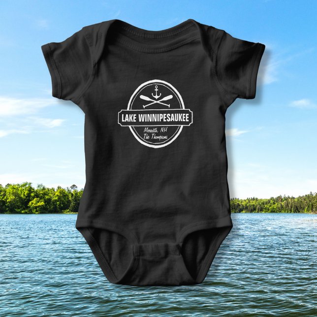 Sjö Winnipesaukee NH anpassningsbar town, namn, an T-shirt (Skapare uppladdad)