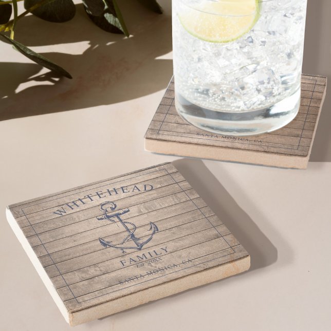 Sjöankare med familjemonogram i trä stenunderlägg (Elevate your dining experience with our Stone Coaster with Rustic Wood Anchor Design)