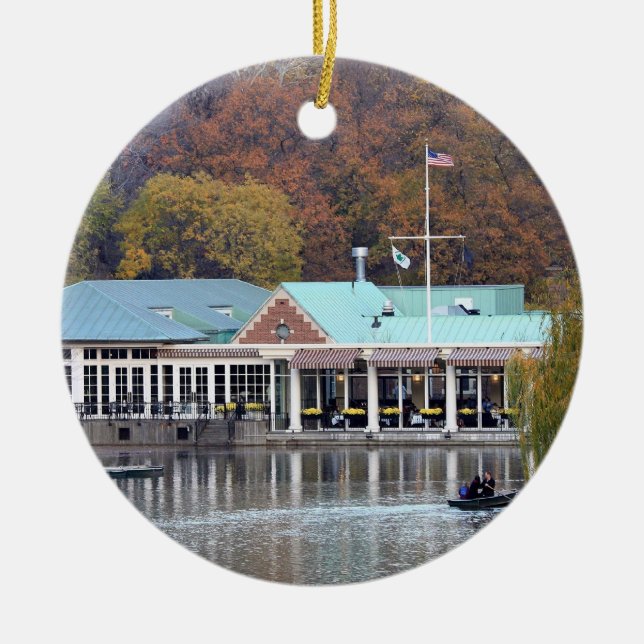 Sjöboden i parkera, nedgångfoto julgransprydnad keramik (Framsidan)