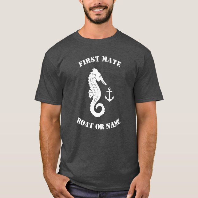 Sjöhäftankor, första mate Boat eller Namn Grått T Shirt (Framsida)