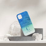 Sjöjungfru Aqua Teal Blue Ombre Gnistra Glitter<br><div class="desc">Personlig Girly Sjöjungfru Aqua Teal Blue Glitter-fodral med faux sea aqua blue ombre glitter och utrymme för ditt namn och monogram. Mycket trendig och chic för din gigantiska estetik. Kontakta oss på cedarandstring@gmail.com om du behöver hjälp med designen eller matchande produkter.</div>