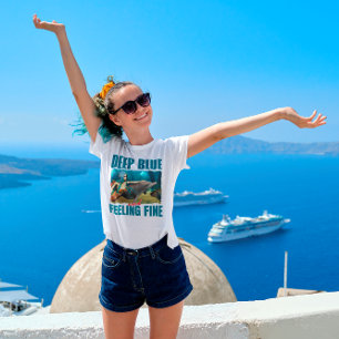 Sjöjungfru av djup blått och känsla av Bra och del T Shirt