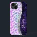 Sjöjungfru lila silver faux glitter monogram<br><div class="desc">Söt chic och elegant sjöjungfru gigly skin iridescent faux glitter i rosa lila silver för att färg ett sött unikt gigantiskt skapat för att skydda din enhet. Vacker, modern och coola täckning för den trendviga och konsthundande höftledaren. Den här snyggten skulle vara underbar för flickor som har sparka trendig. Visa...</div>