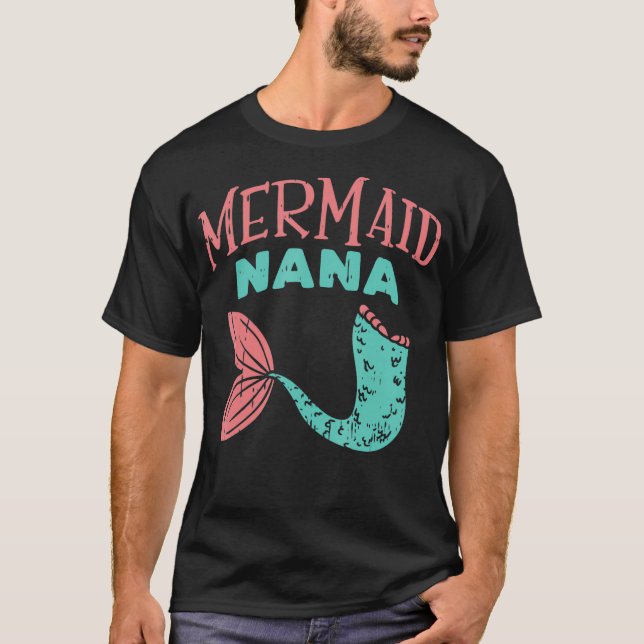 Sjöjungfru Nana Fish Svan Nanny Family Security Ma T Shirt (Framsida)