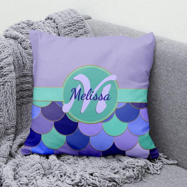 Sjöjungfru Scales Lavender & Aqua Teal Monogram Na Kudde (Skapare uppladdad)