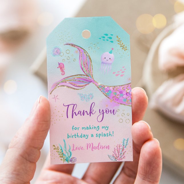 Sjöjungfru under Havets Rosa Lila Födelsedag Presentetikett (Skapare uppladdad)