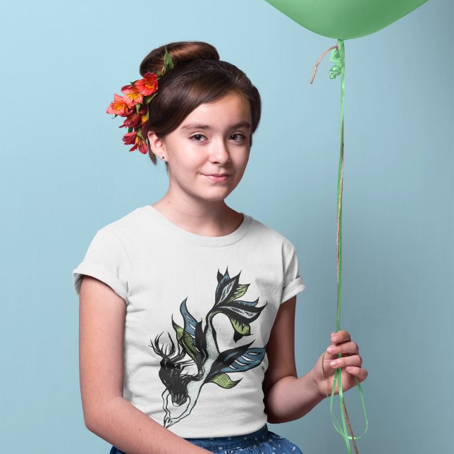 Sjöjungfru Vacker Hand plockade Fantasy Art T Shirt (Skapare uppladdad)