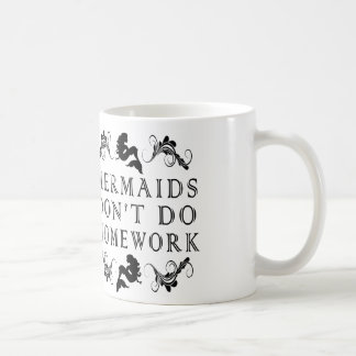 sjöjungfruar gör inte läxablk/den vita muggen kaffemugg