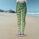 Sjöjungfrun Fjäderfä av Grönt Skalar på benen Leggings<br><div class="desc">Dessa roligt Teal Grönt Peacock Feather-ben ser ut som Sjöjungfru Scales. Roligt och vismisk bära för yogaklassen och därutöver. Den här designen skapades med ett foto jag tog av en riktig påk...  Jag betalat min modell med solrosfrön,  och han verkar för tänkan vara en rättvis handel!</div>